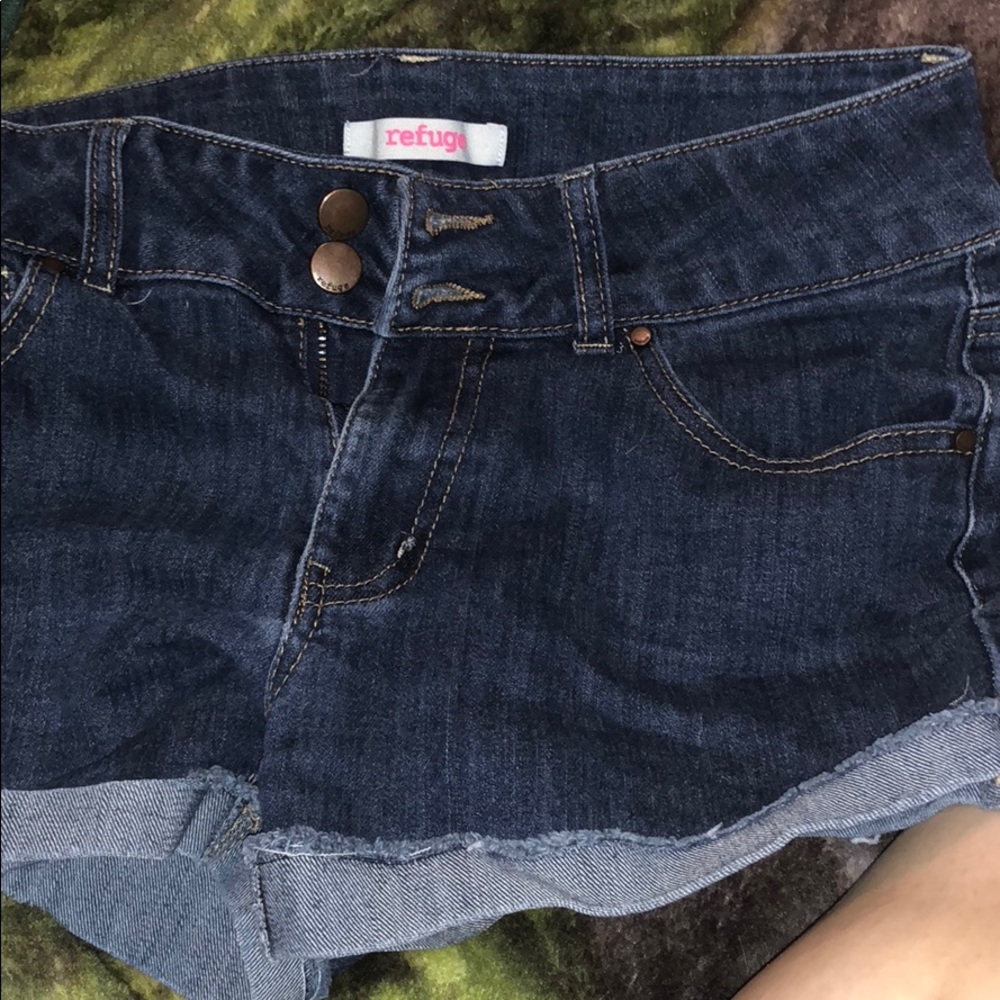 REFUGE JEAN SHORTS